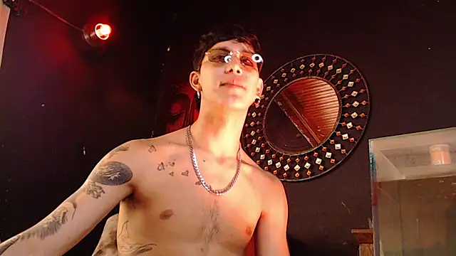 Godly_huan