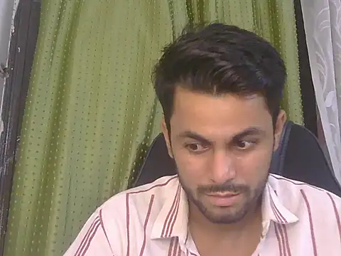 Stubborndesiboy webcam