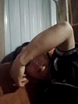 Kiss_love2 webcam