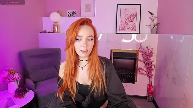 ZlataSaar webcam