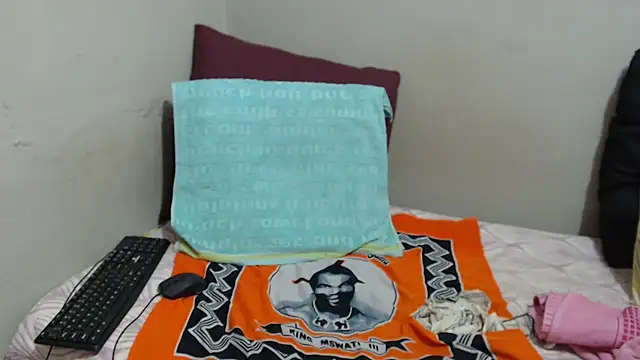 Ebonysweetcougar webcam