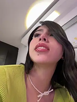 Helena_Whaite webcam