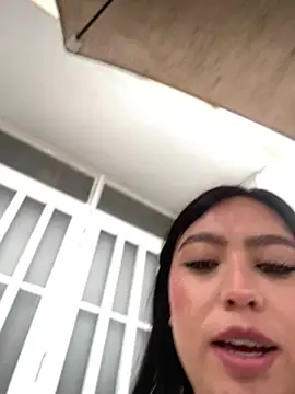 IvyRoose_Pink webcam