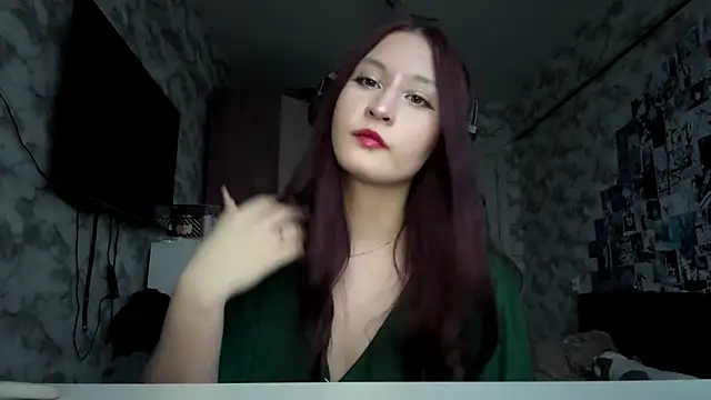 SuzanMoote webcam