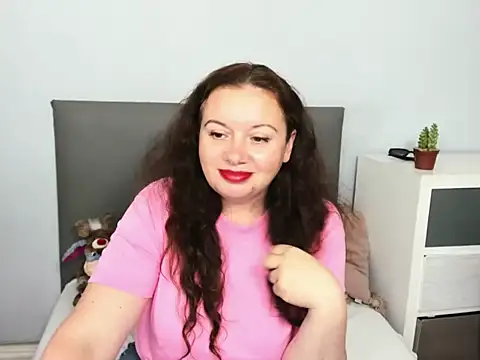 ElisabethLovee webcam