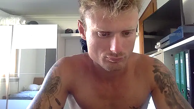 Nakedendurance1994 webcam
