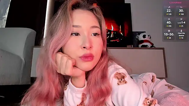 amy_akime webcam