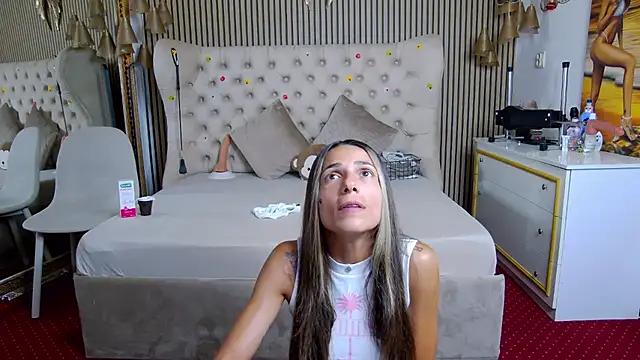 PlayfulShow webcam