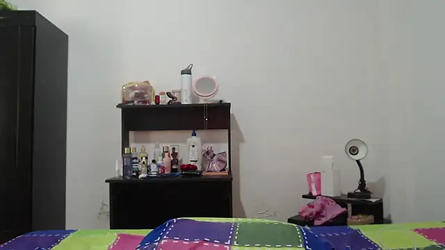 nathaly_jones_ live cam on StripChat