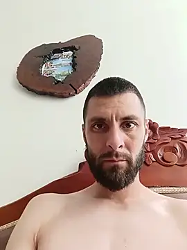 Dracoandr live cam on StripChat