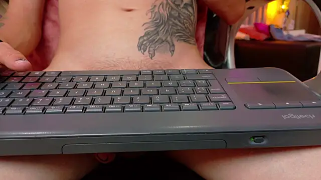 Nascary_Fox webcam