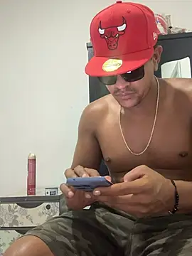 bigdick211292 webcam