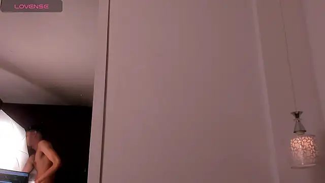 light_eyes_ webcam
