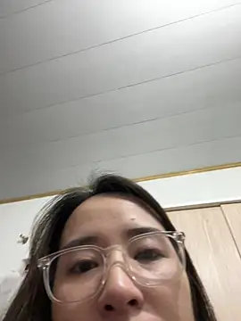 Babybooo01_ webcam