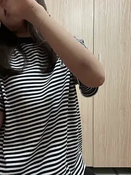 Babybooo01_ webcam