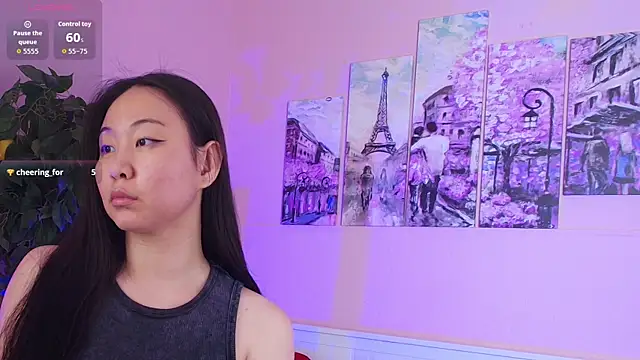 Sala de chat en directo de Inari_Okami_