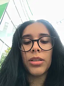Annya-sweet webcam