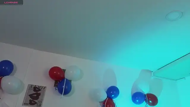 _sharlotte777 webcam