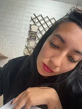 Modella: SALOME_KORLAND