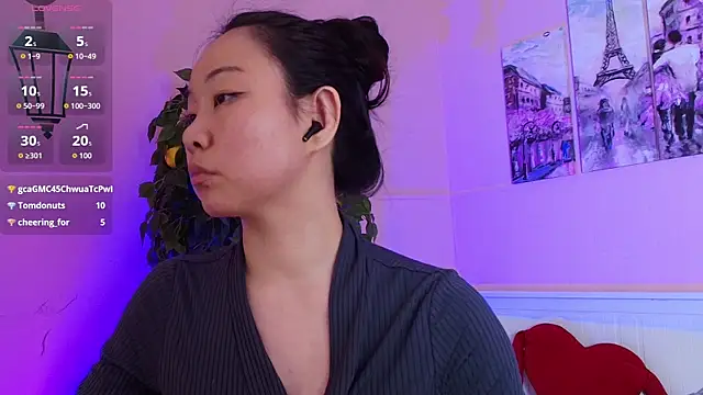 Inari_Okami_ live cam on StripChat