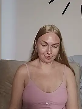 KisaVixen webcam