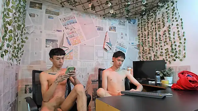 heyy_noah11 webcam
