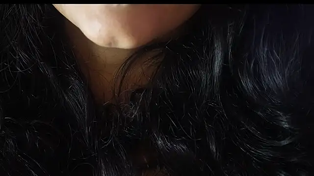 -AyeshaSinghania- webcam