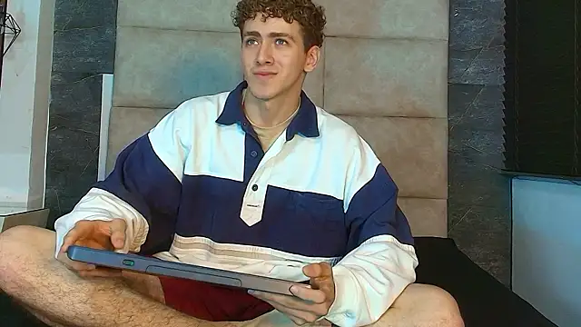 Tyler_Mcrey webcam