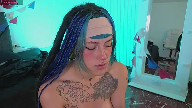 _sharlotte777 webcam