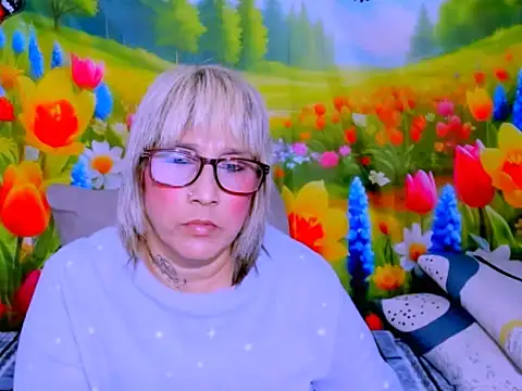 indianroxy webcam