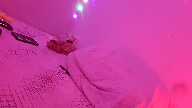 cheekyboyx webcam
