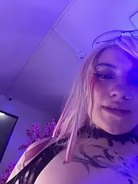 Broklinwhite_ webcam