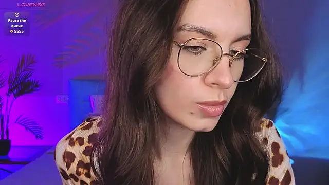 Real_cutie1 webcam