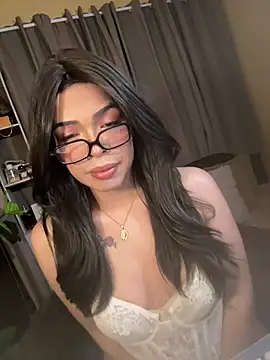 Nyxie_luxx webcam