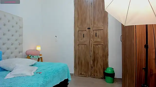 celeste_71 - Celeste_71's free webcam - UK Sex Cams