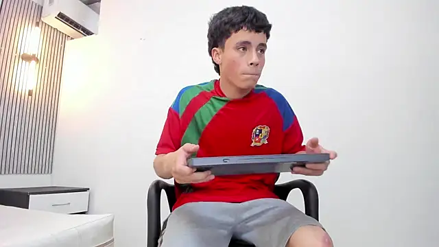 Stiven_Cooper2 即時聊天室