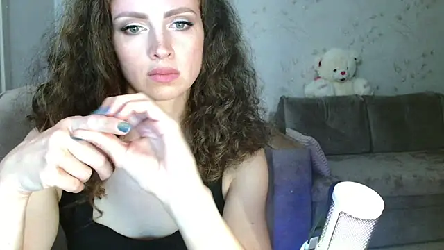 Amber_Carrol