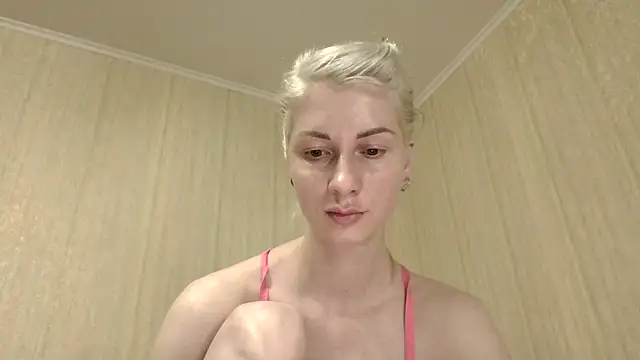 BlondieOnline_