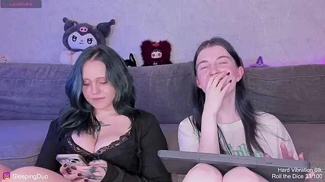 Živá chatovací místnost SleepingDuo