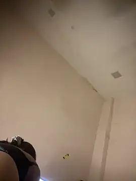 Sexybhbhi webcam