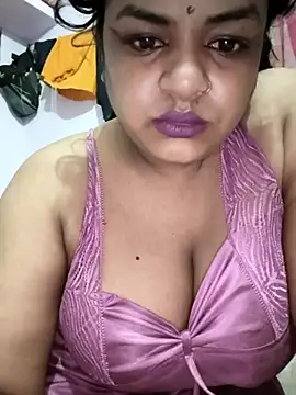 Deborbhavi222 webcam