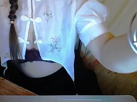 maian_love webcam