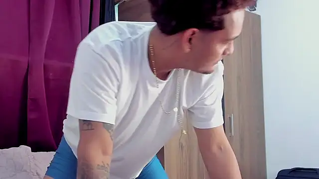 Damon_10 webcam