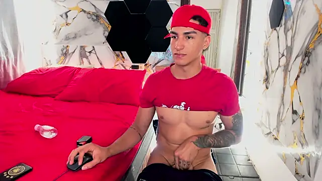 Goldendesirexx webcam