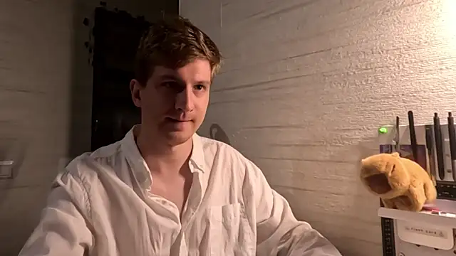 einar_nut (Ask my age) - show my ass