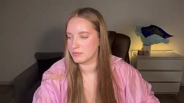 EvaMaddison webcam
