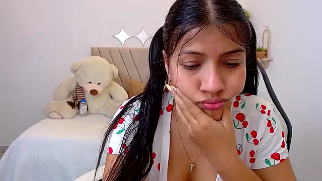 zara_cute webcam