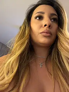 عرض كام YaaraCollins الجنسي المباشر