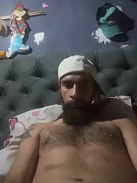 hairy_mannn webcam