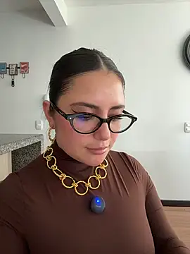 sukhakunis1 live sex cam